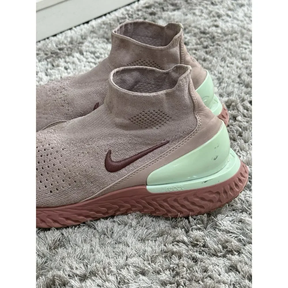 Nike Rise React Flyknit Smokey Mauve Womens Size 11 Running Shoes AV5553-226